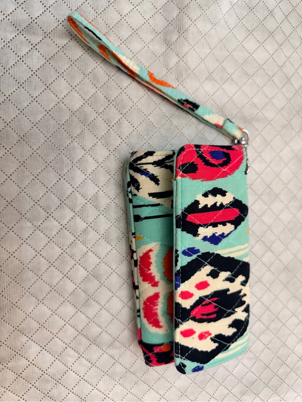 Vera Bradley Pueblo Retired Wristlet Wallet